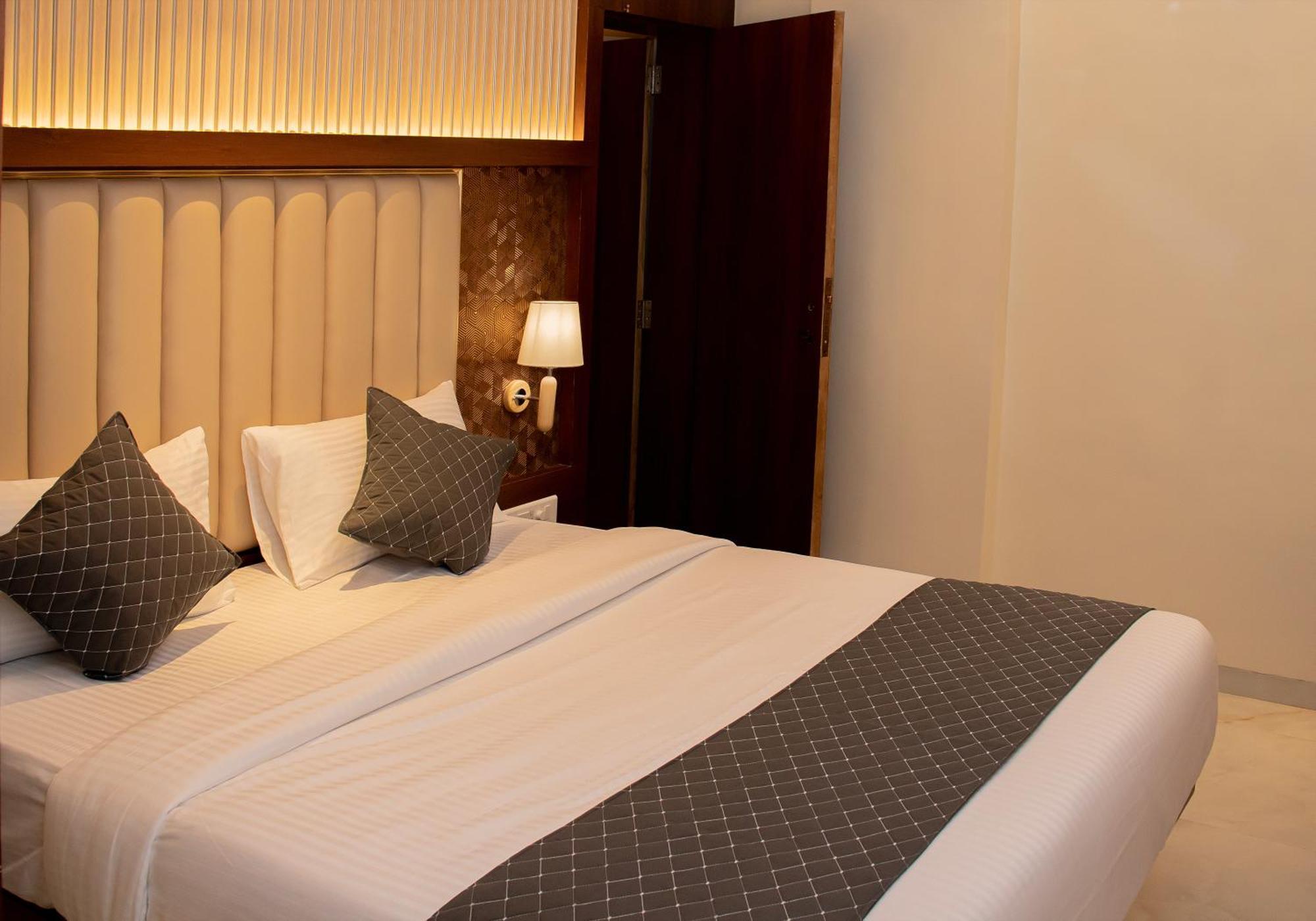 Hotel Czar Inn - Vashi Navi Mumbai Eksteriør bilde